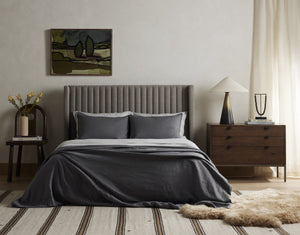 Montgomery Bed In Savile Flannel In Queen