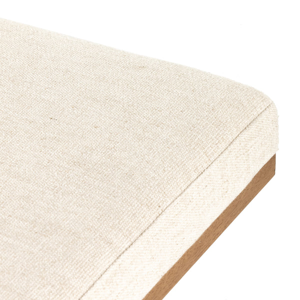 Jakobi Chaise In Thames Cream