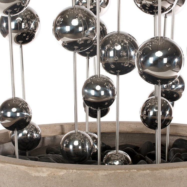 Ball Sway in Urbano Bell Planter