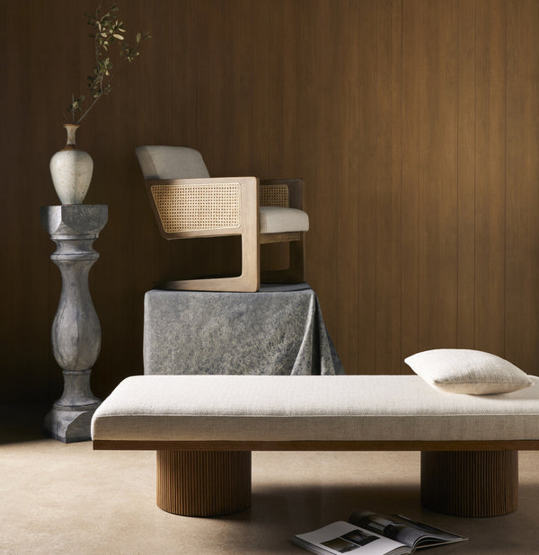 Jakobi Chaise In Thames Cream