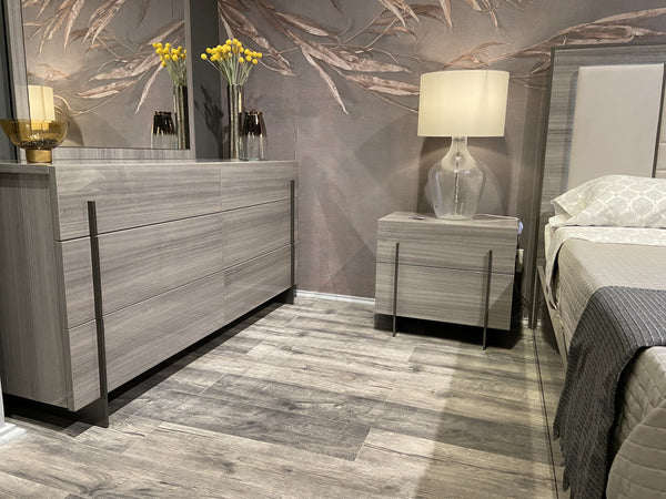 Blade Premium King Bed in Light Moon Grey