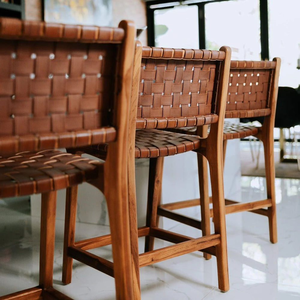 Cahyo Stool - Brown