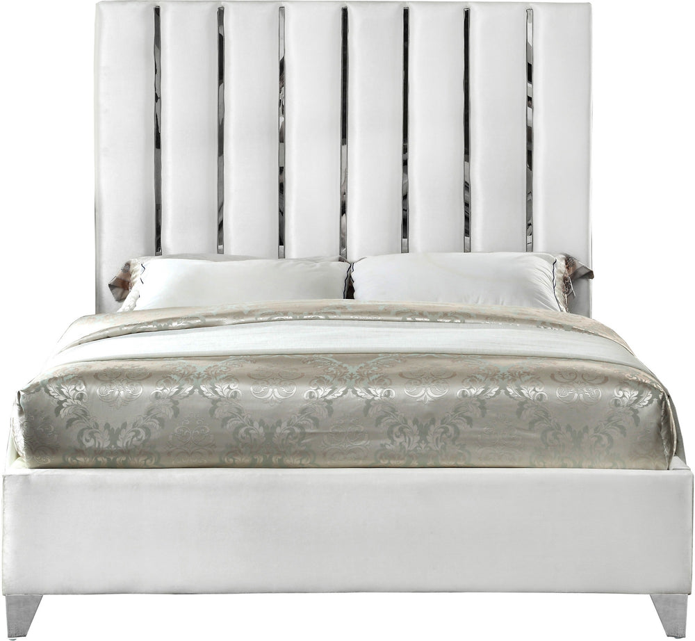 Donnie Queen Bed In White Velvet