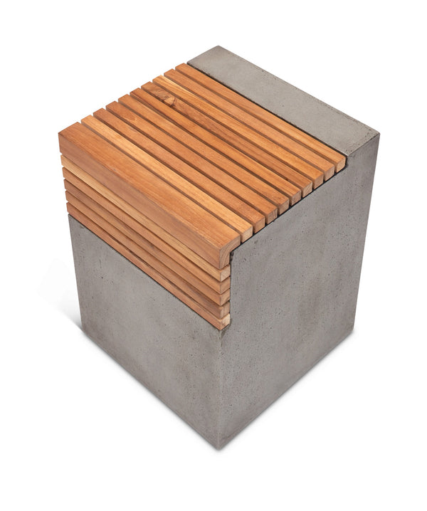 Stecca Cascata Stool