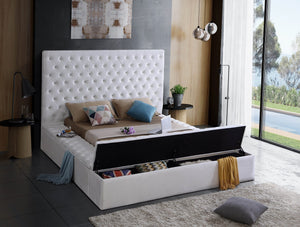 Randal Queen Bed In White Velvet