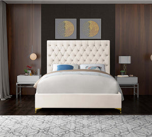 Robin Queen Bed In Cream Velvet