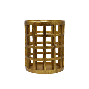 SMALL PILLAR CANDLE HOLDER IN BRASS FINISH