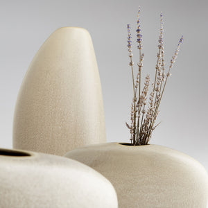 Pebble Vase in Olive Glaze