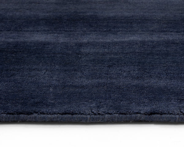 Alaska Hand-loomed Rug - Navy - 5' X 8'