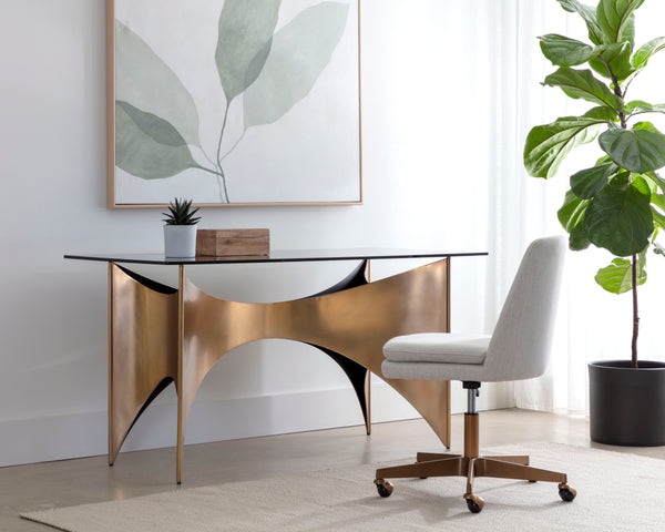 LONDON DESK