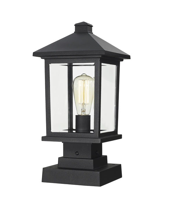Portland 1 Light Outdoor Pier Mount Light in Black Finish