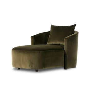 Chaise Lounges + Daybeds