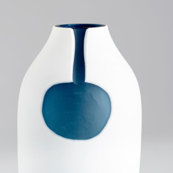 Large Oracle Vase in Blue and White