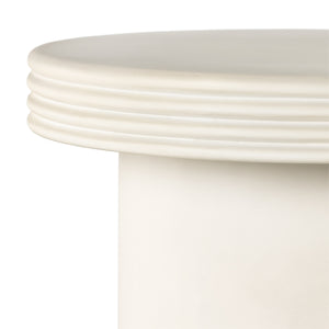 Grecia Outdoor End Table In Large In White