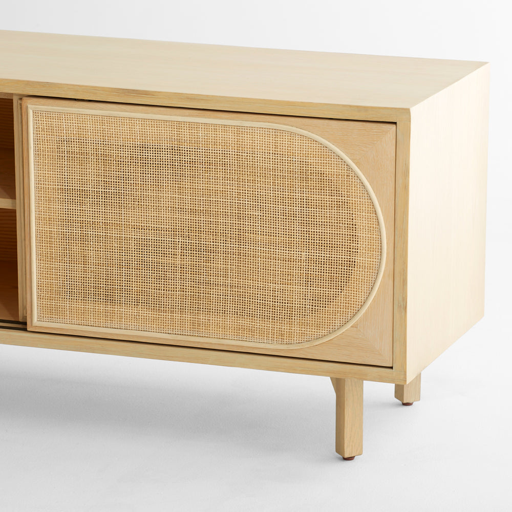 Lamu Media Cabinet | Oak