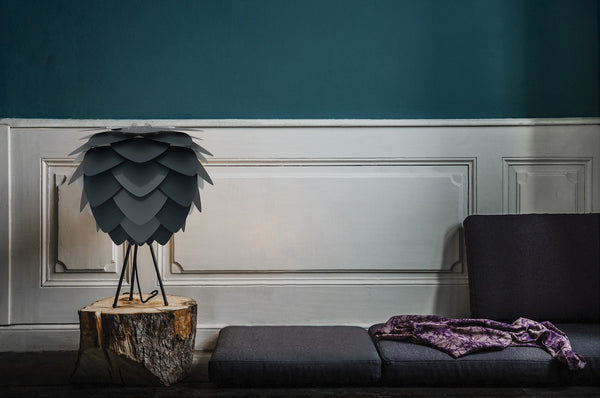 Aluvia Table Lamp in Anthracite with White Base