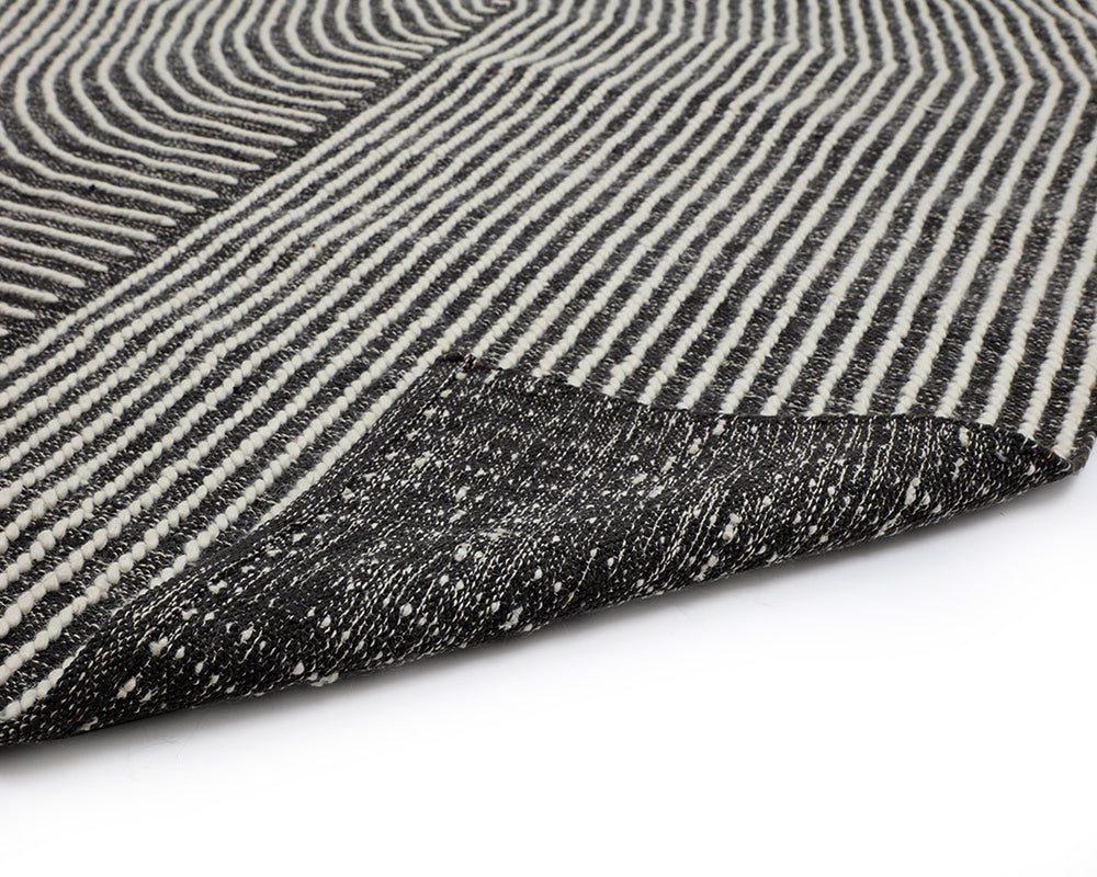 SERENE HAND-WOVEN RUG - BLACK / WHITE- 9' X 12'