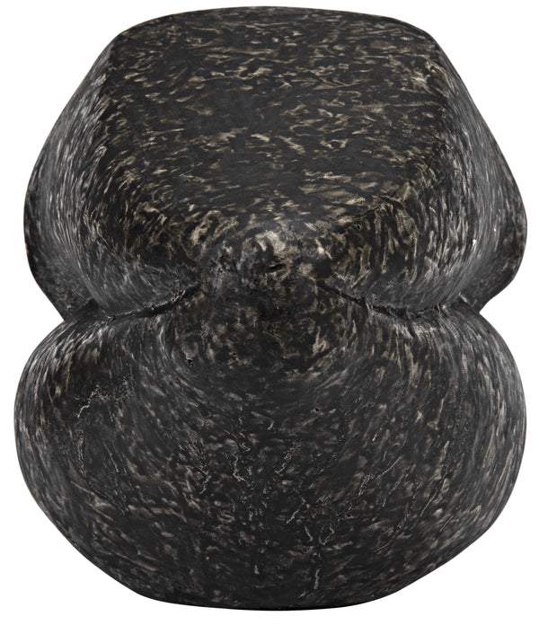 Lips, Black Fiber Cement