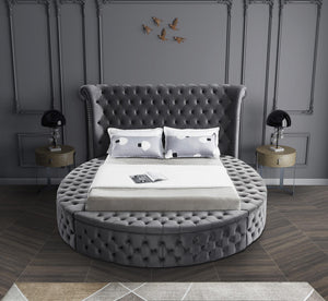 Lorena Queen Bed In Grey Velvet