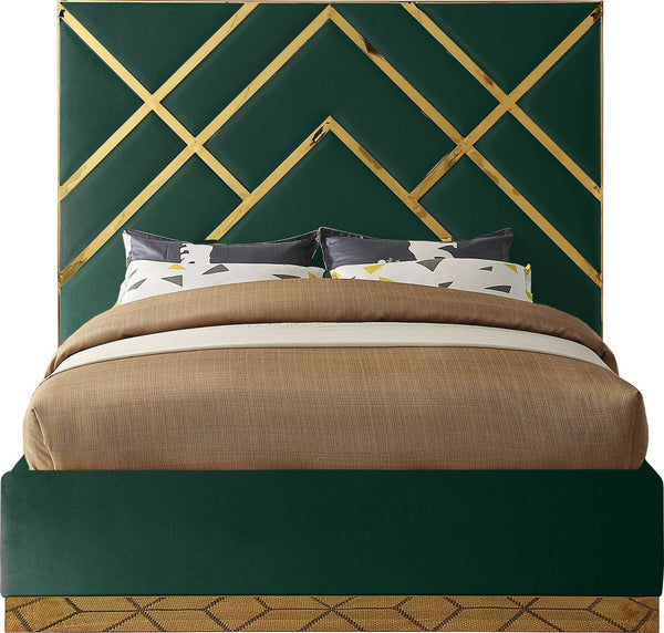 Lionel Queen Bed In Green Velvet