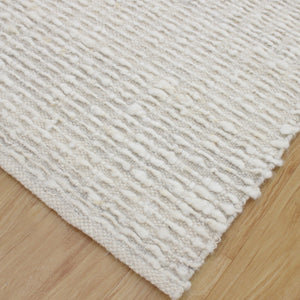 Lovelle Ivory Soft Wool 6 X 9 Rug