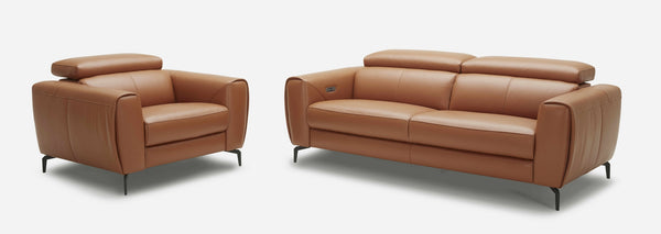 Divine Sofa in Caramel