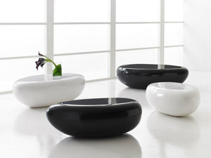 River Stone Cocktail Table, Gel Coat Black, SM