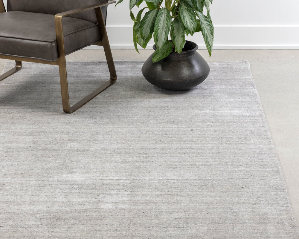 Alaska Hand-loomed Rug - Grey / Ivory - 5' X 8'