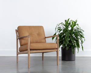 GILMORE LOUNGE CHAIR - LIGHT OAK - SAHARA CAMEL LEATHER