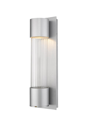 Striate 1 Light Outdoor Wall Sconce in Silver Finish