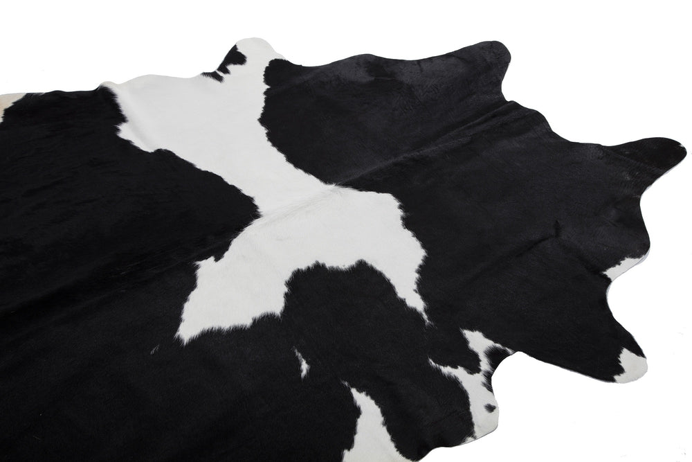 Cowhide - Black and white - Brazil