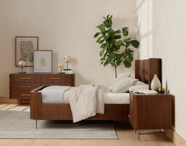 Fletcher Bed In Terra Brown Oak In King