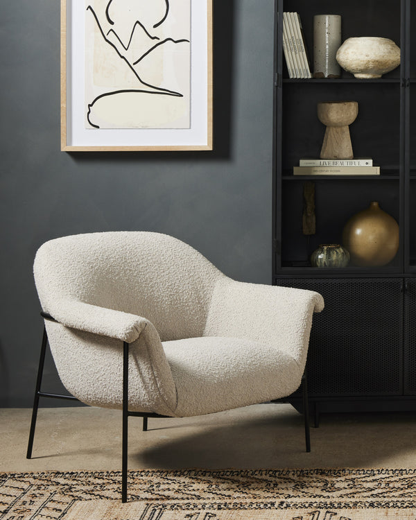 Suerte Chair In Knoll Sand