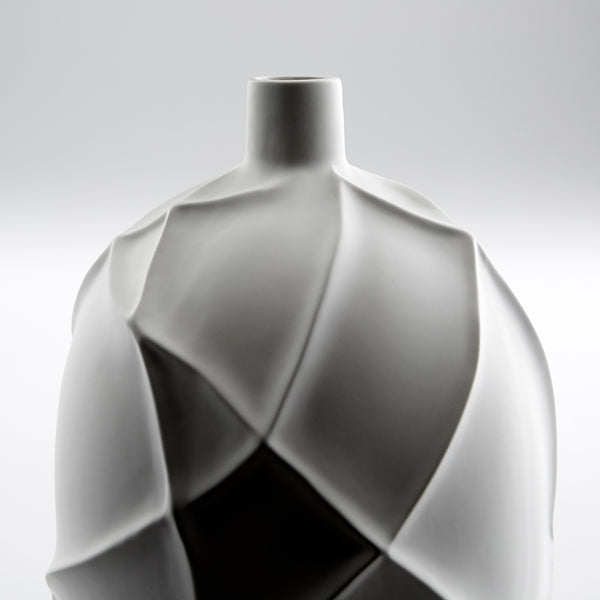 Pedregal Vase in White