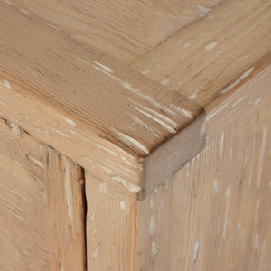 Gaines Media Console In Aged Light Pine