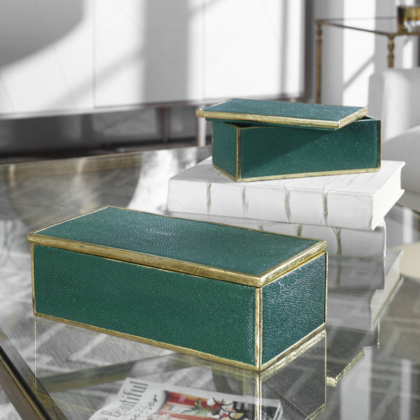 Karis Boxes
