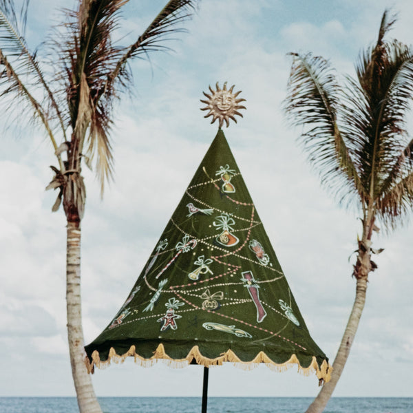 Palm Beach Idyll (24" X 24") In Slim Aarons's Showcase In Photography Art