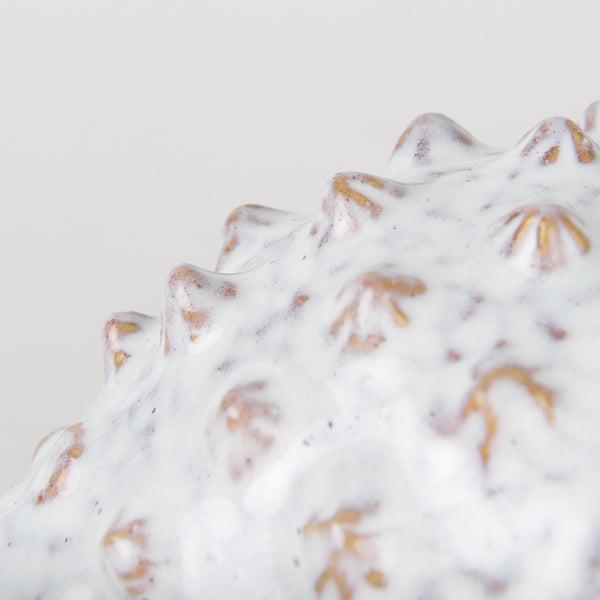 Spike II (Large) 10L x 6W Off-White Ceramic Puffer Fish