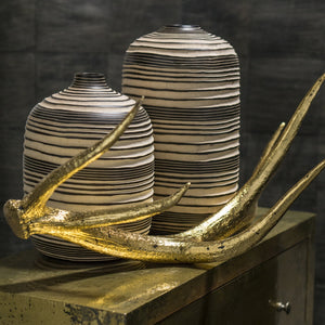 Contour Vases
