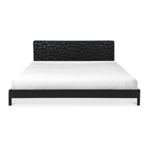 Misaki Queen Bed in Black with Carved Headboard