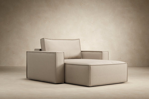 NEWILLA LOUNGER CHAIR W/STANDARD ARM RESTS, 39"X61"