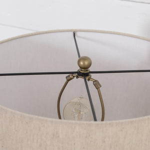 Leander Table Lamp In Brass