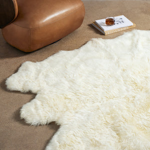 Lalo Lambskin Rug In White In 4.5X5.75