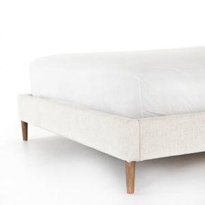 Potter Bed In Dover Crescent In King