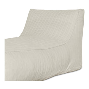 Lirio Outdoor Chaise in Cream Olefin