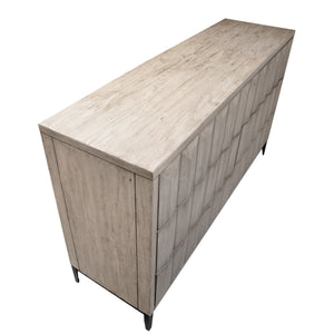 Leone Dresser