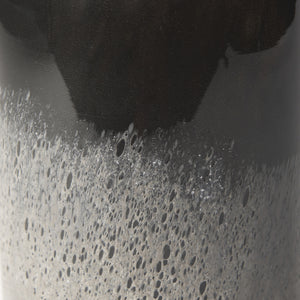Emu Short Black w/ Gray Vase