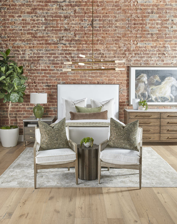 Leone Club Chair