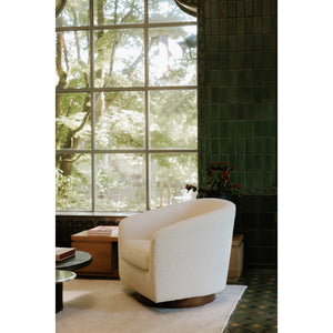 Oscy Swivel Chair in Faux Shearling White