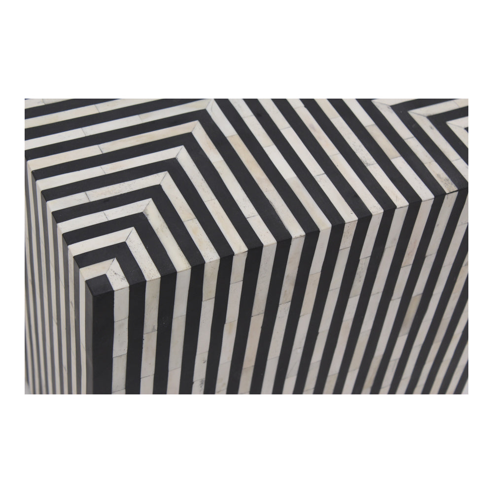 Terning Side Table in Black and White Camel Bone